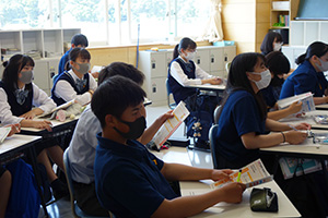 1年進学講演会（情報・総合・ワンステップコース）