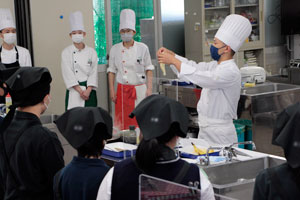 ２年生総合コース食物調理系