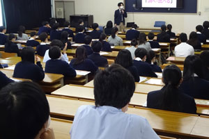 ２年生進学コース　進路講演会