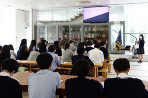 総合的な探究の時間　中間発表会