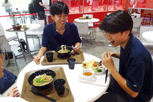 大学見学（進学コース２年）