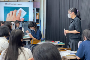 京都芸術大学特別授業（美術デザイン系２年・美術部１年）