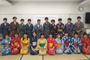 浴衣着付けワークショップ（特別進学コース２年）