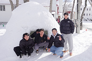 かまくら作りました