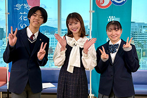 テレビ出演時の写真